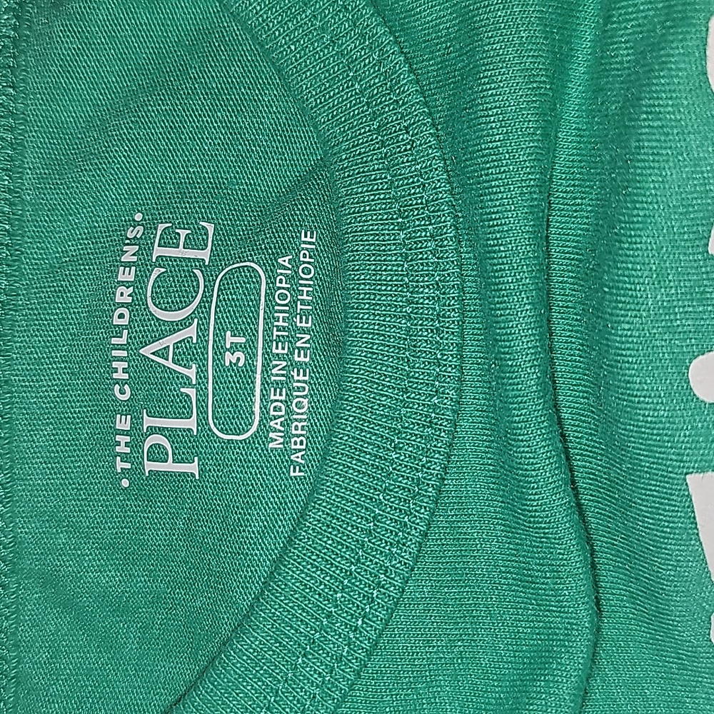 Children's Place short sleeve tee - Picture 3 of 3
